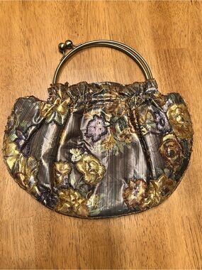 Vintage Gold Floral Satin Wristlet Clutch Kiss Lock with Metal Ring Handles